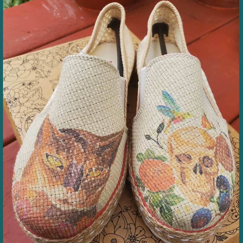 Kitty 🐱+💀 skull GOBY Espadrille pull on quirky UNUSUAL slip on shoes sz 36